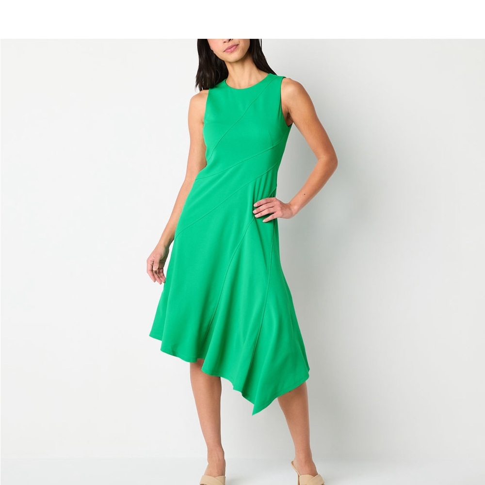 Danny & Nicole green dress